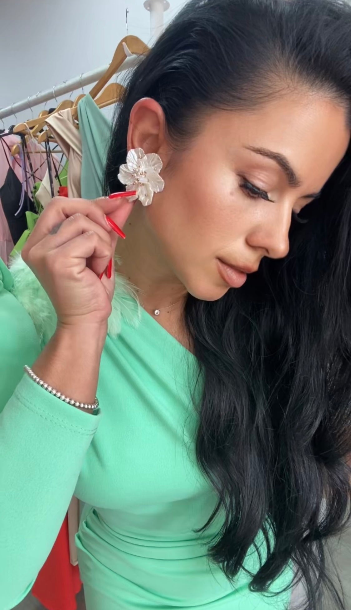 PENDIENTE ROSETA NACAR BLANCO