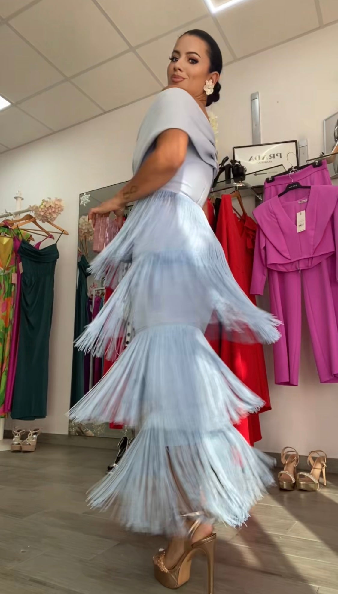 VESTIDO CELESTE FLECOS