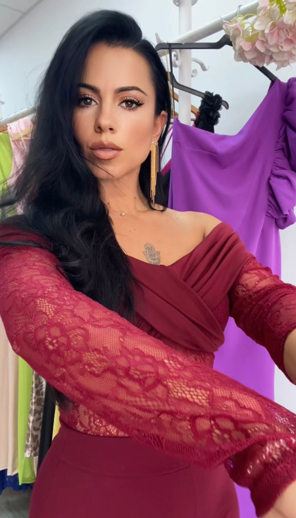 BODY LUCY BURDEOS