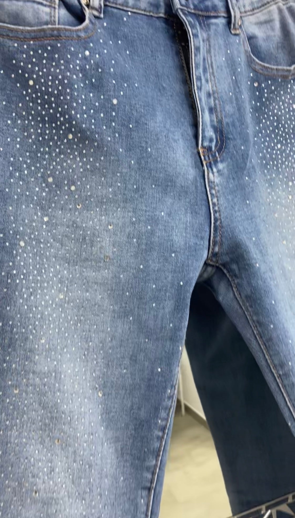 JEANS BRILLITOS