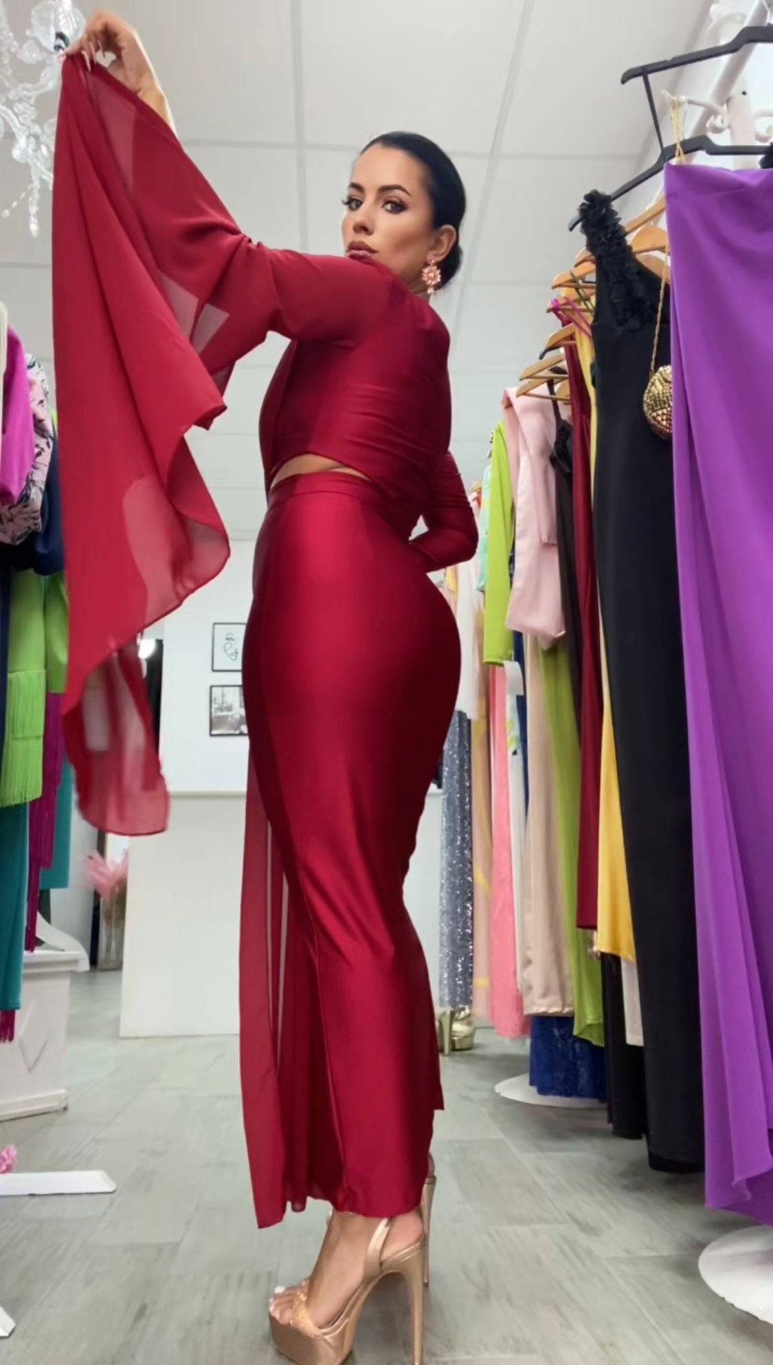 VESTIDO EGIPCIO BURDEOS