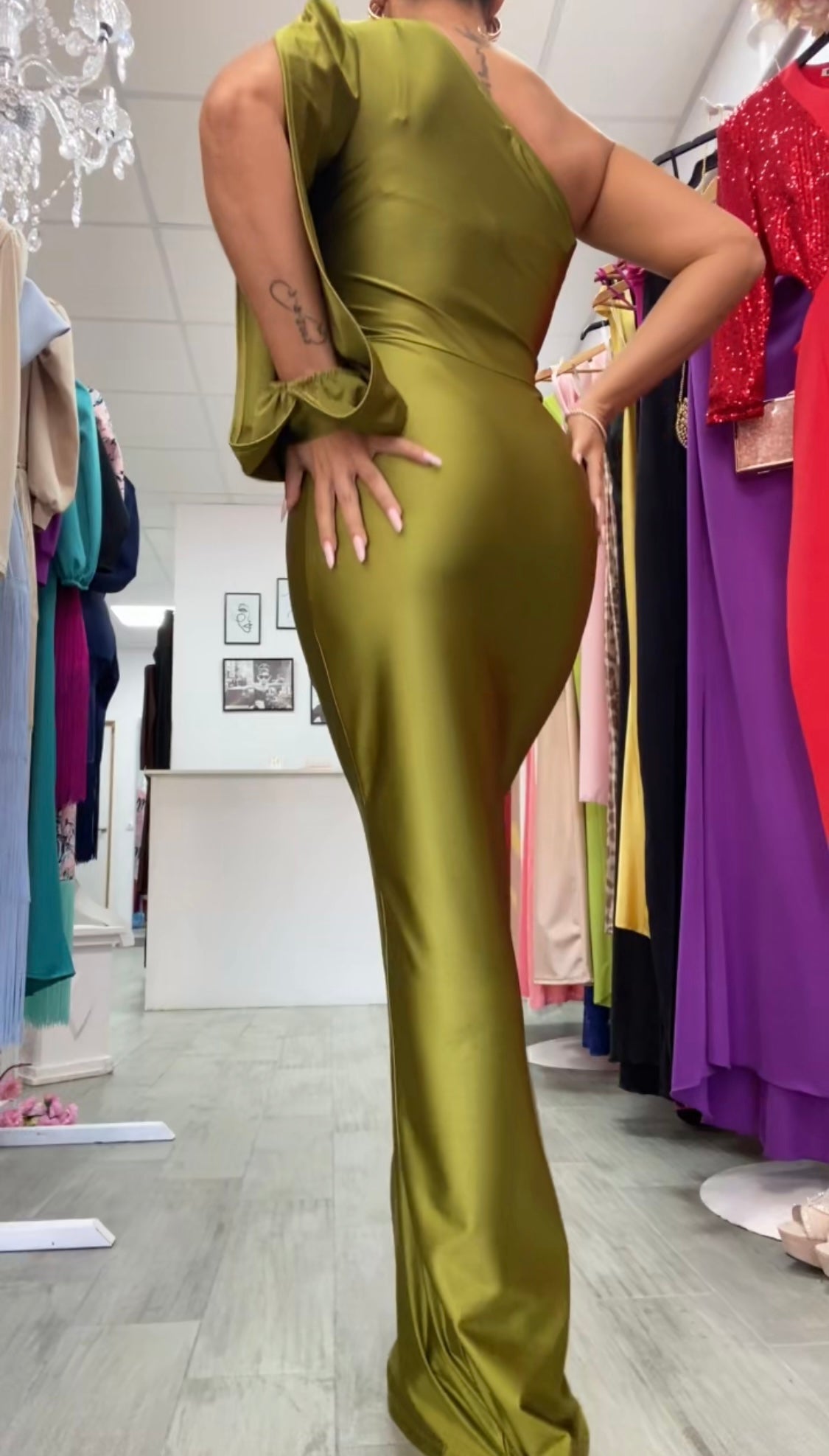 VESTIDO EGIPTO VERDE OLIVA