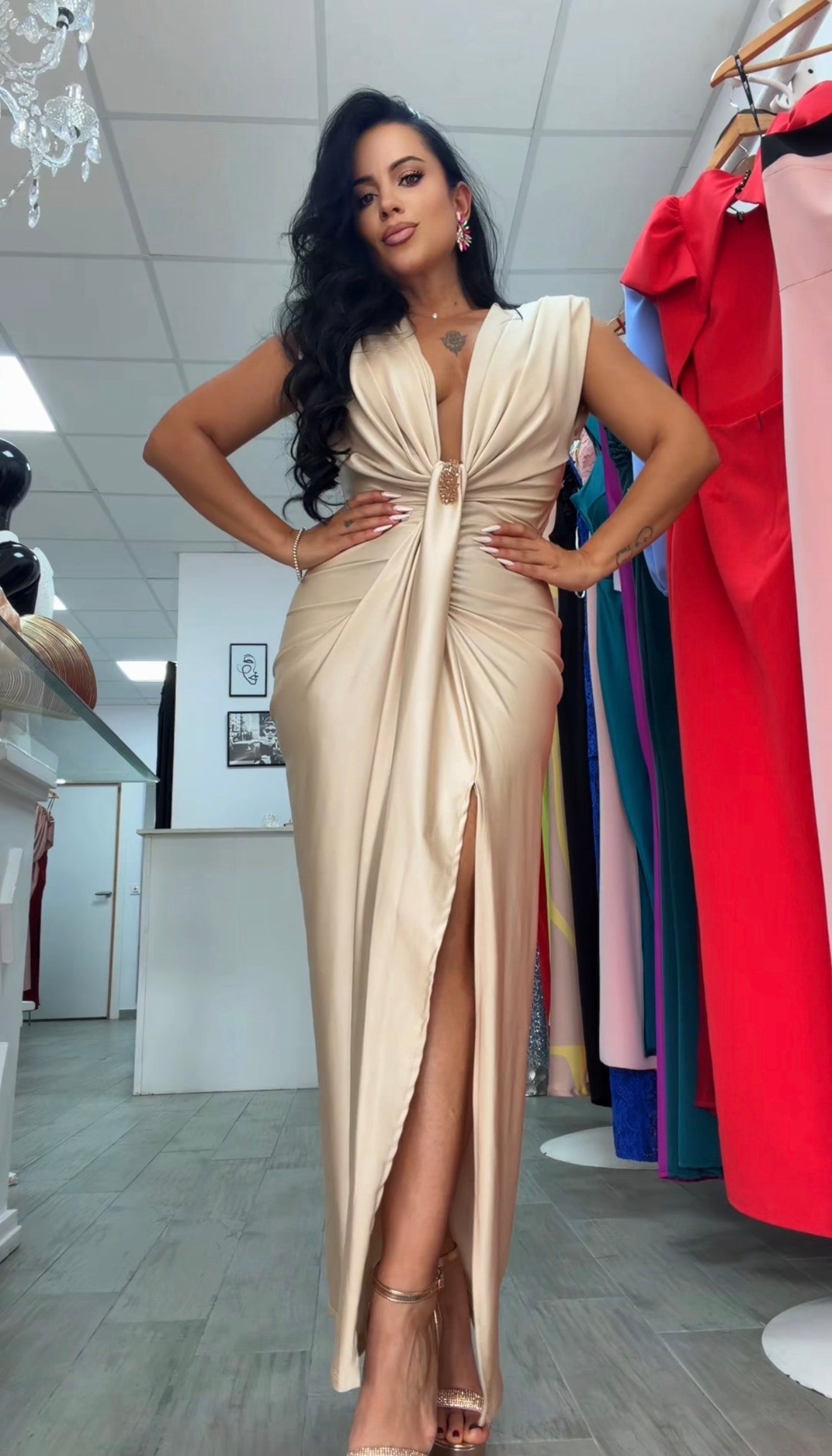 VESTIDO TIFANNI DORADO
