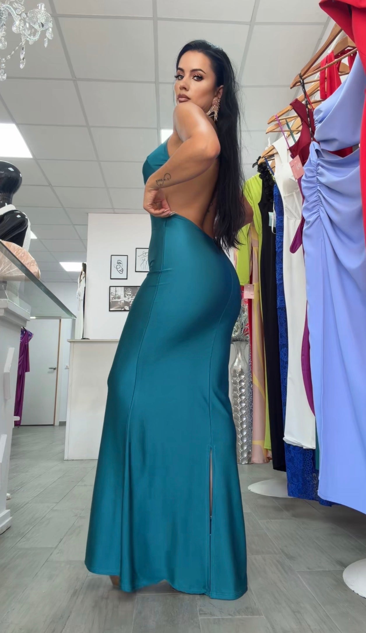 VESTIDO SARAY