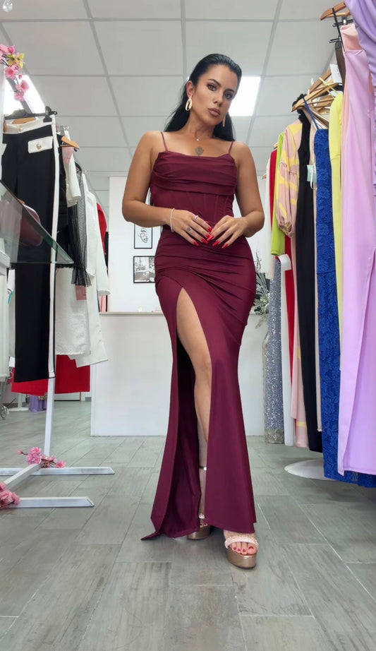 VESTIDO YASMINA COLOR BURGUNDY
